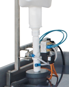 KVT-Quetschventilschleuse aus Kunststoff (POM) KVT_Dosierventil_fuer_LAVARIS_waterbox-800px